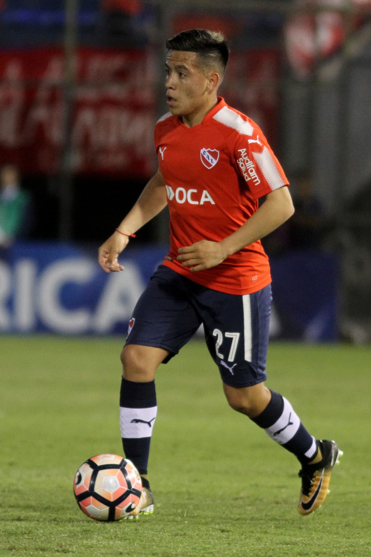 <b>17. Ezequiel Barco - Mediocampista - 18 años </b>(Argentina / Independiente de Avellaneda)