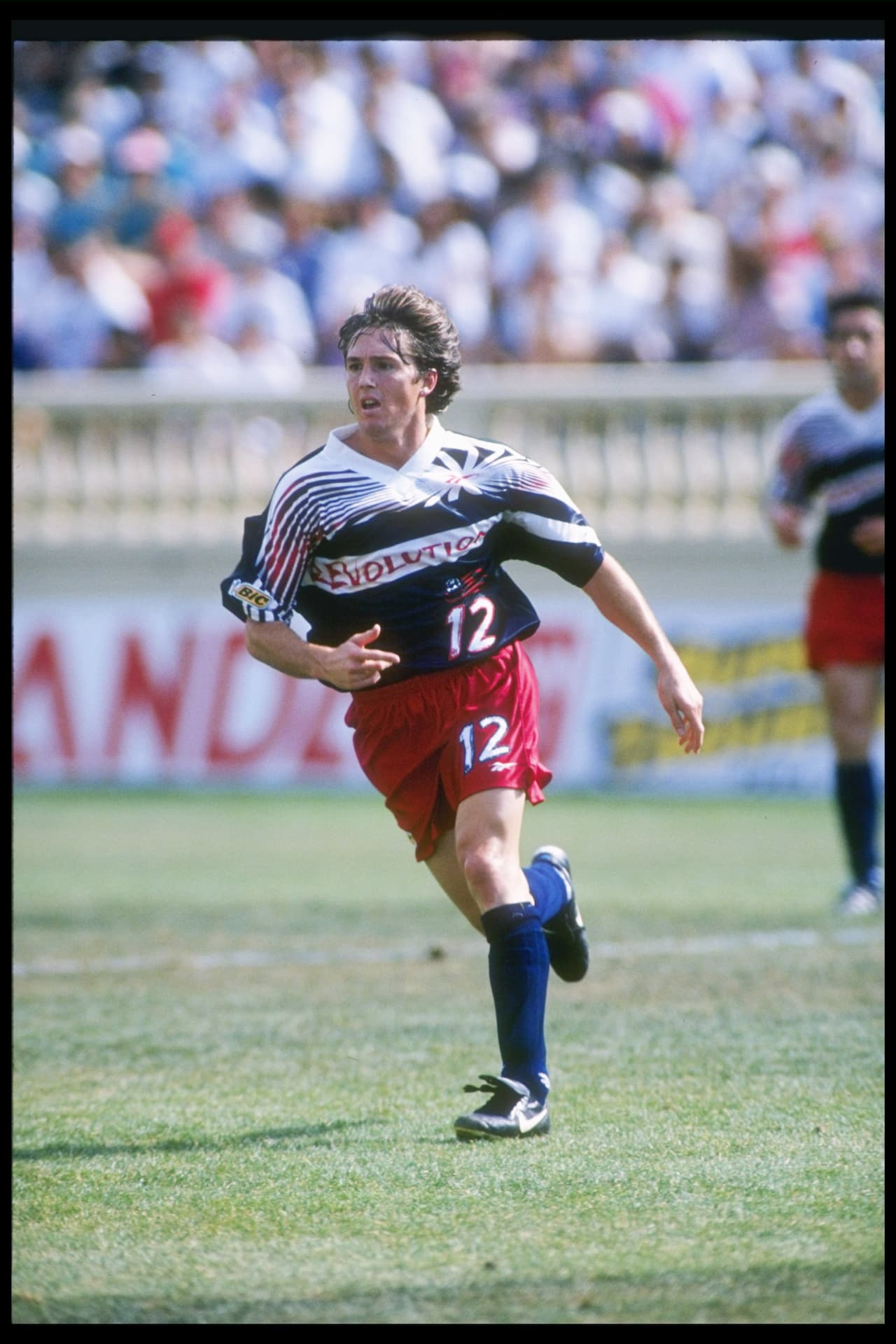 Azul marino, blanco y rojo, colores que desde el inicio son sinónimo de 'los Revs'.