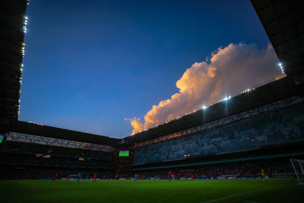 Cruz Azul volvió a mostrar su mejor versión y le pasó por encima y goleó por 1-4 a Toluca, gracias a los tantos de Juan Escobar, Charly Rodríguez y un doblete de Santiago Giménez.