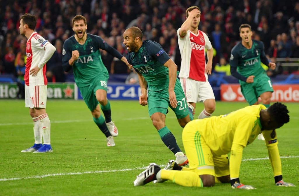 Una actuación milagrosa, providencial, para la eternidad, así fue el triplete que marcó Lucas Moura a favor del Tottenham Hotspur en la Vuelta de las Semifinales de la Liga de Campeones ante el Ajax. Moura anotó a los 55, 59 y 96 minutos los goles que le sacan de la bolsa el boleto a la Final a los Holandeses. Estas son las imágenes de esa proeza.