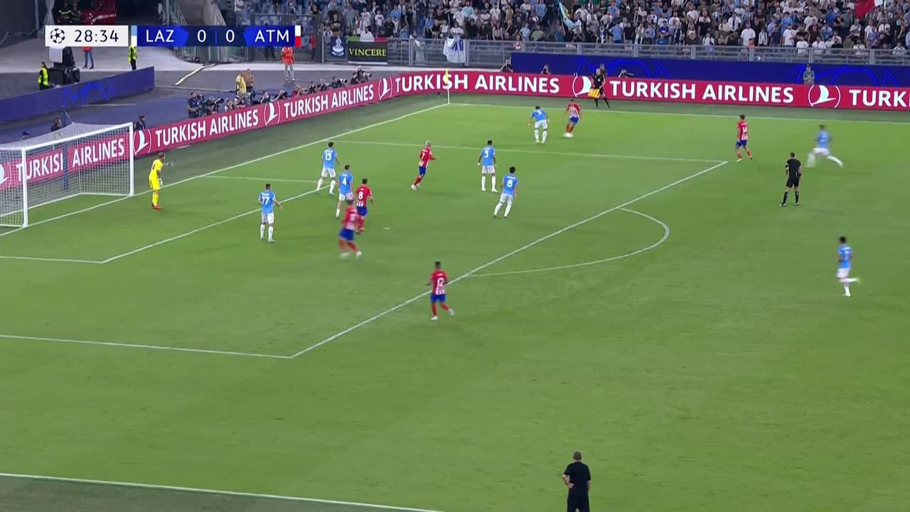 ¡Gol del Atleti! Con un toque de fortuna, Barrios puso el 0-1 ante Lazio
