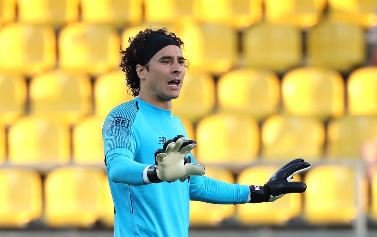 Portero: Guillermo Ochoa (Standard Liege)
