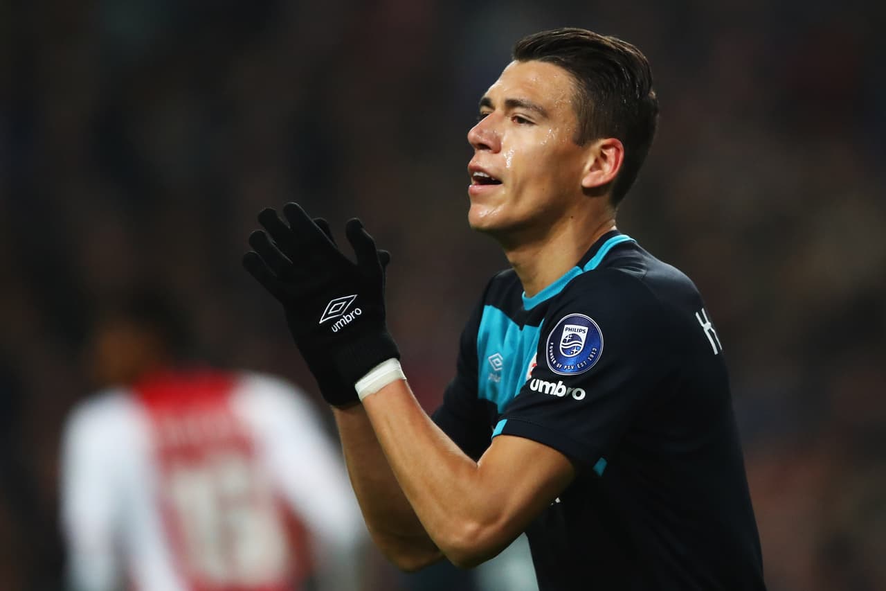 En lo individual, Héctor Moreno vivió una buena temporada con PSV Eindhoven, a pesar de que el equipo no llegó a Champions League. Jugará la Europa League.