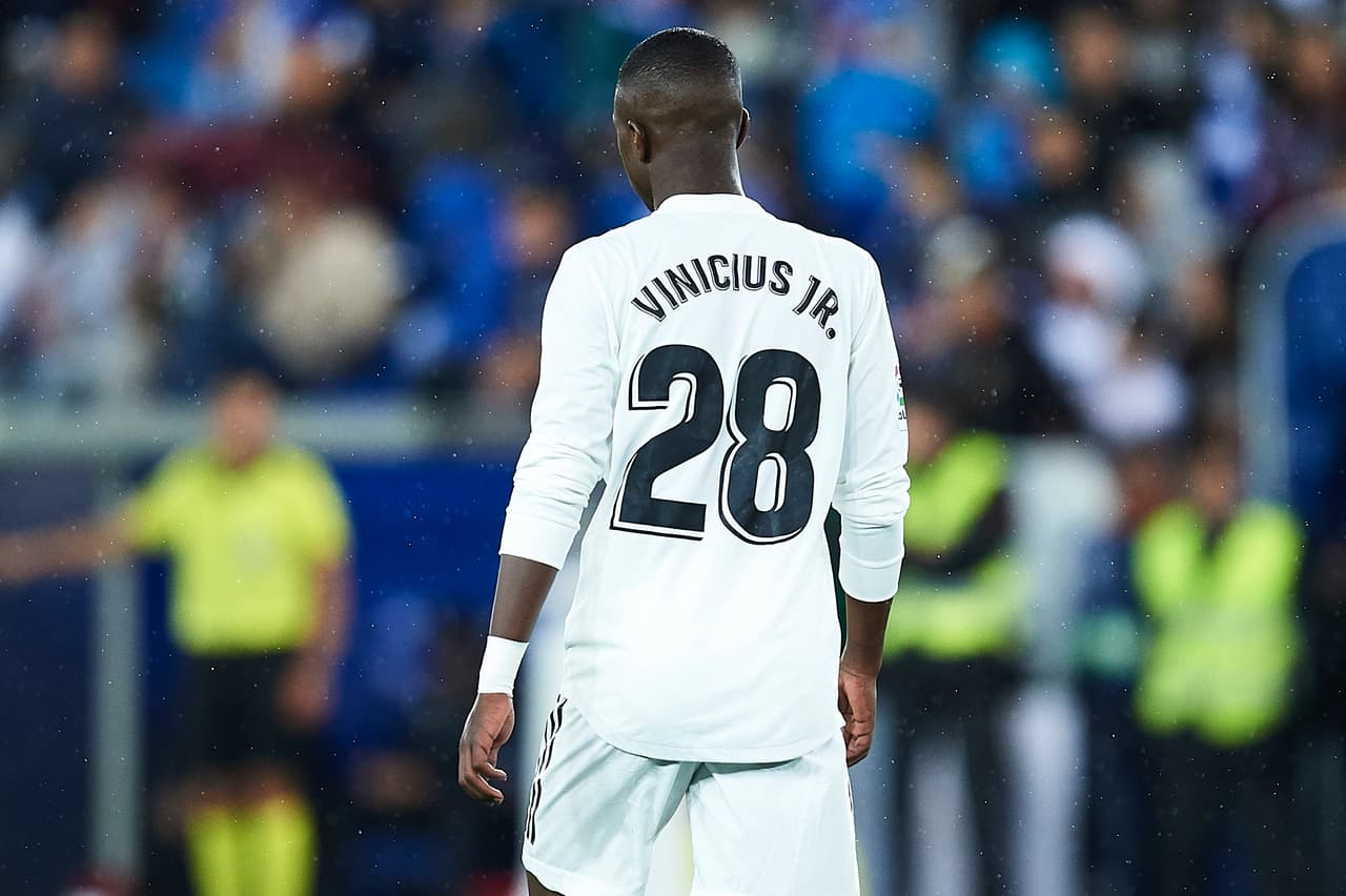 Con el Flamengo destacó por su velocidad, sus regates y definición, fue catalogado como el 'próximo Neymar' así que los merengues no quisieron desaprovechar. Poco a poco ha ido jugando, pero aún no convence.