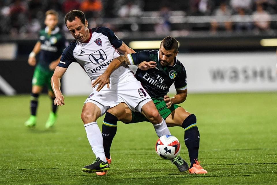 NASL / NY Cosmos 3-[3] Indy Eleven: el mítico Gerardo Torrado se hizo presente en el marcador con doblete, siendo sus primeros goles con la camiseta del club de Indianápolis.