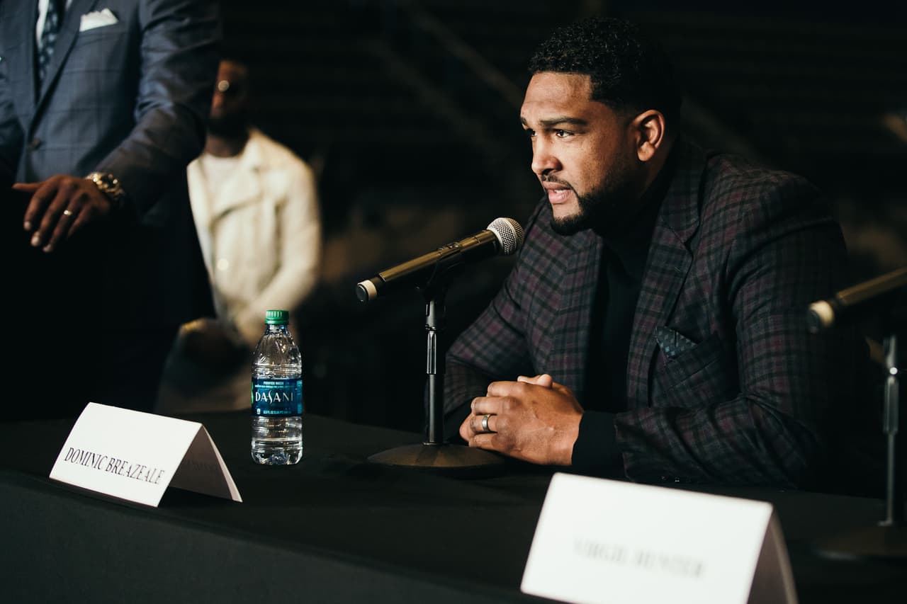 Deontay 'The Bronze Bomber' Wilder vs. Dominic 'Trouble' Breazeale