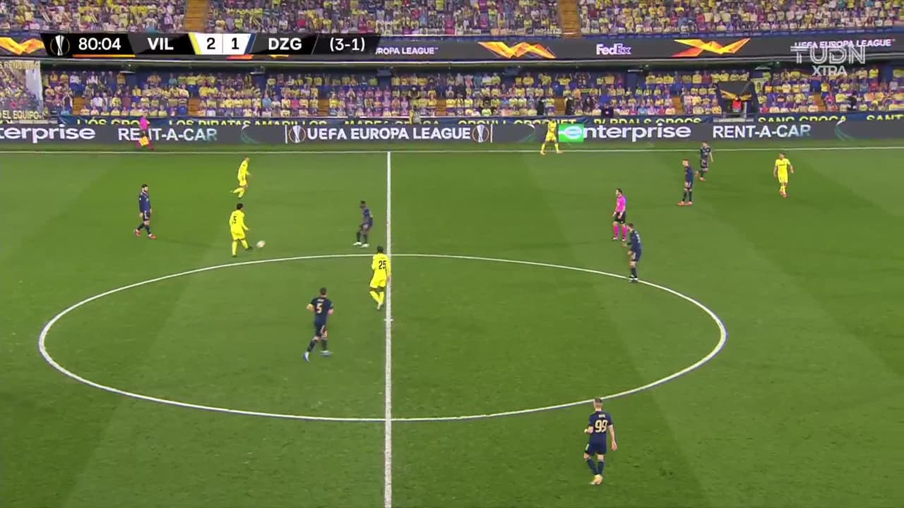 ¡TIRO ATAJADO! disparo por ["Samuel"] ["Chukwueze"].