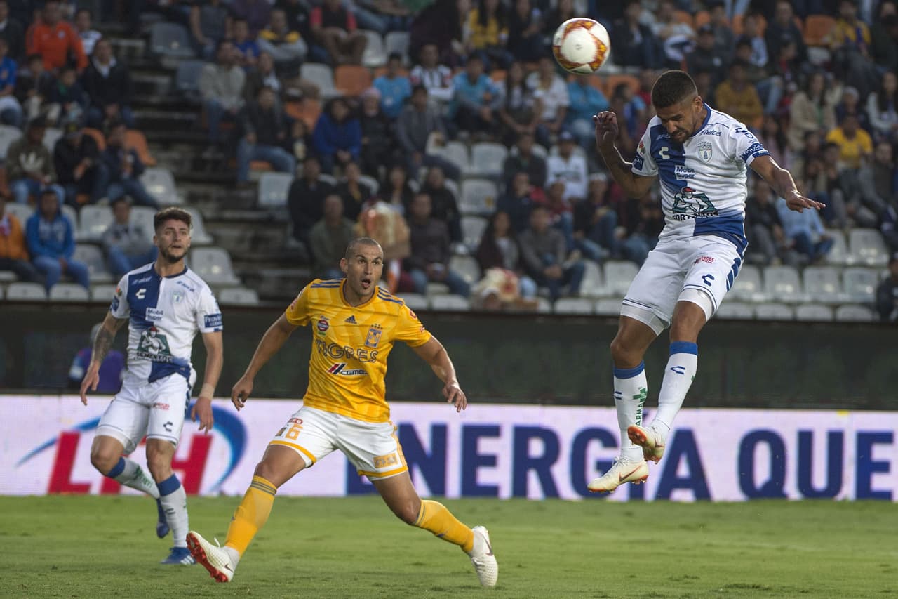 Franco Jara abrió el marcador a favor de los locales a los 30 minutos de juego.