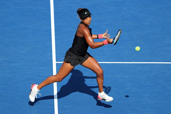 La japonesa Naomi Osaka blanqueó y vapuleó 6-0 a la belorrusa Aliaksandra Sasnovich. Osaka se medirá en contra de la ganadora entre Petra Kvitova o Aryna Sabalenka.