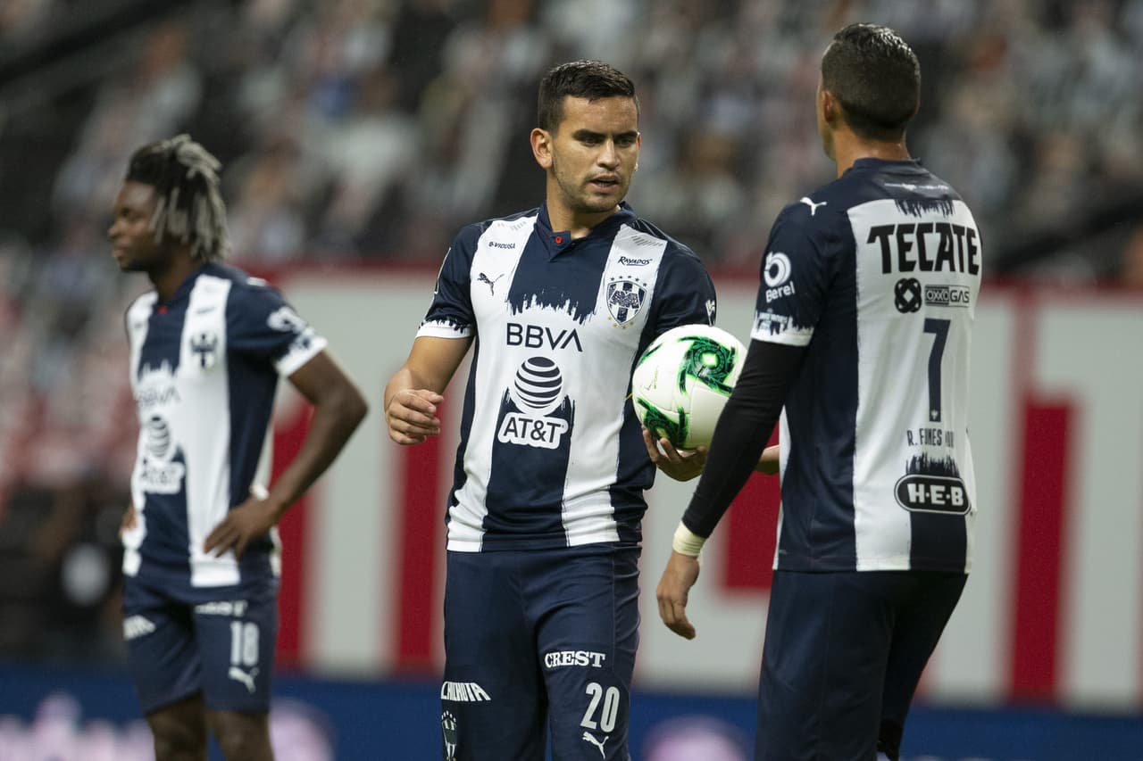 Sebastián Vegas, comprometido con Rayados, pero sueña con Europa
