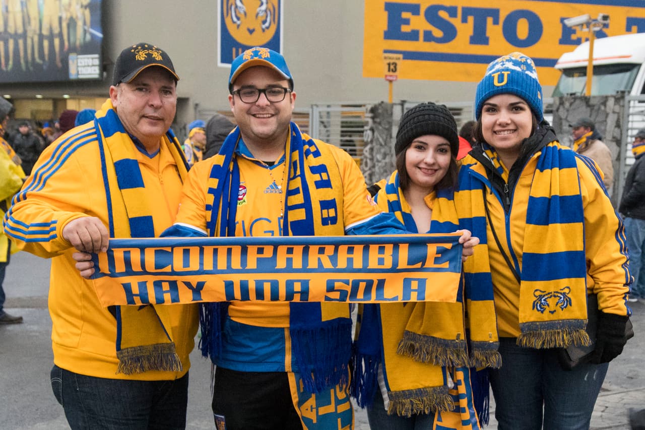 El color en la casa de los felinos norteños nos deja ver la pasión por el Clásico Regio en la final del Apertura 2017.