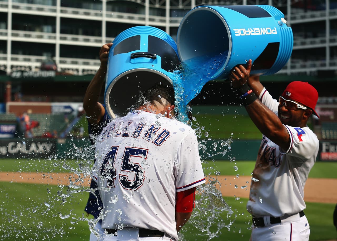 Holland poncha a 11 y Rangers blanquean 