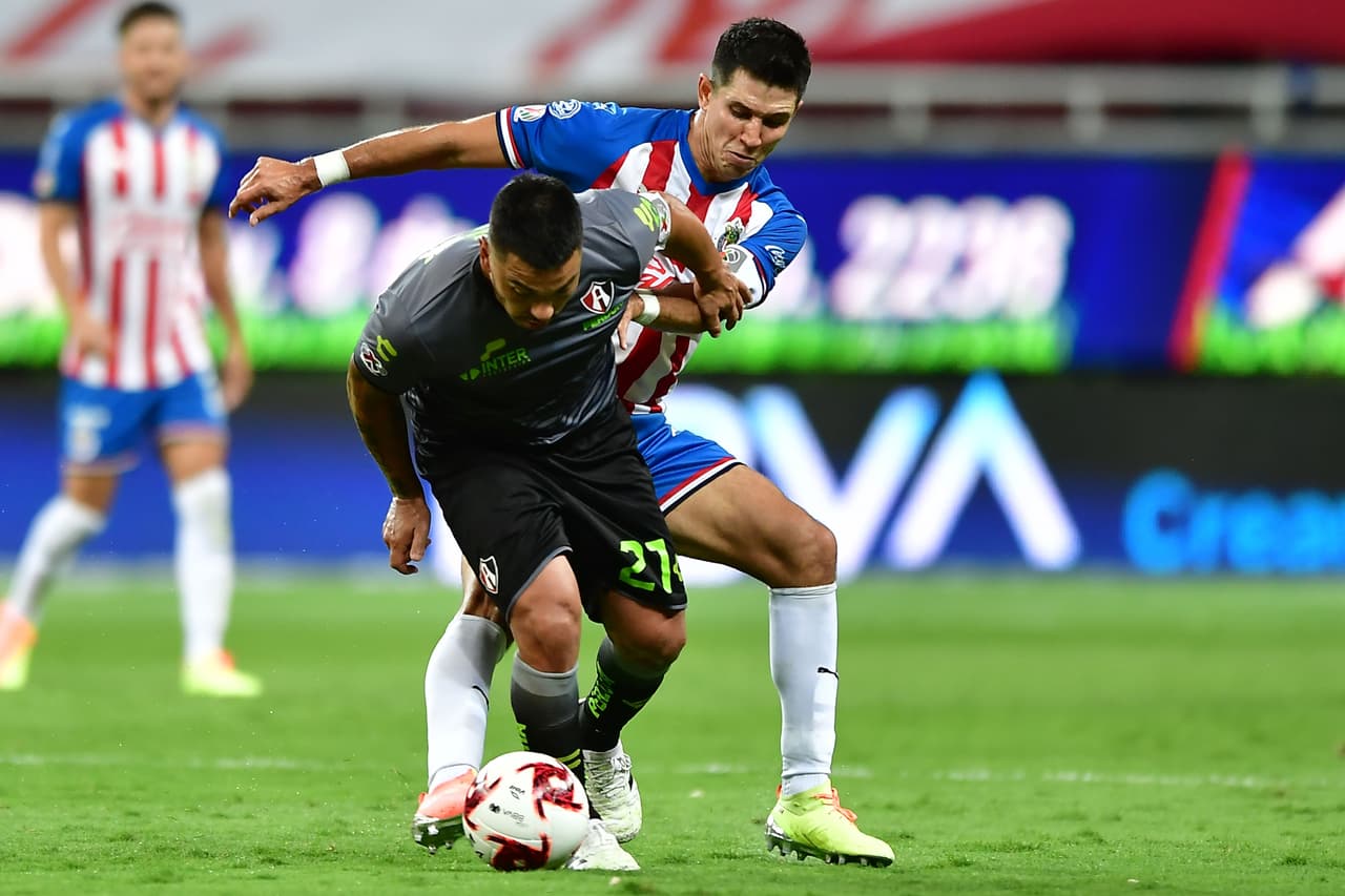 Chivas y Atlas hacen equipo por una buena causa