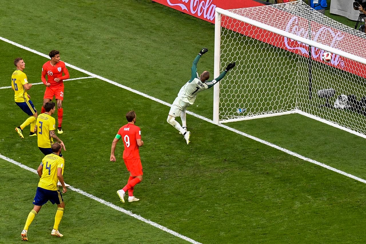 153.- Dele Ali (Inglaterra) al minuto 59. Suecia 0-2 Inglaterra. Cuartos de Final.