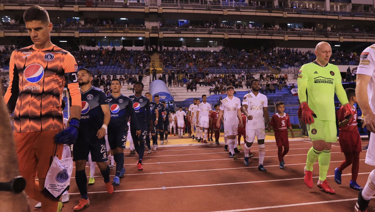 Roberto Moreira abrió el marcador al 34’ y un minuto después llegó el empate por parte de Josef Martínez. La vuelta se jugará en Atlanta el 25 de febrero.