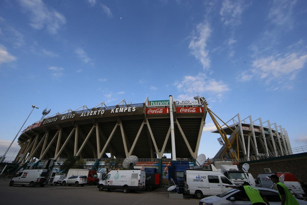 El estadio Mario Alberto Kempes en Córdoba es un escenario renovado, dispuesto y lleno de detalles para recibir el primero de los amistosos entre Argentina y México.