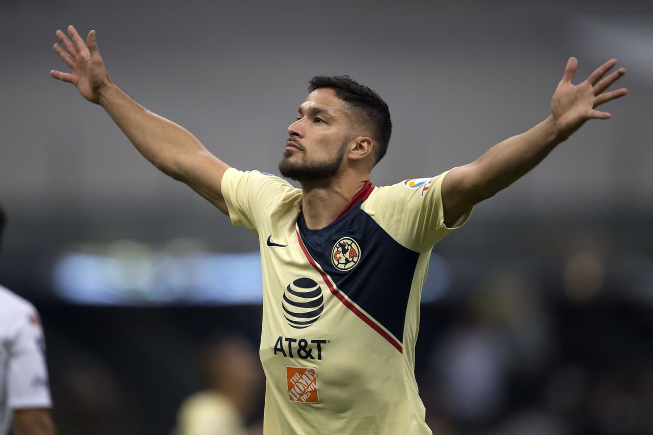 <b>Bruno Valdéz: 9. | </b>Es una garantía en las jugadas a balón parado y por arriba gana todo. Marcó el 2-1.