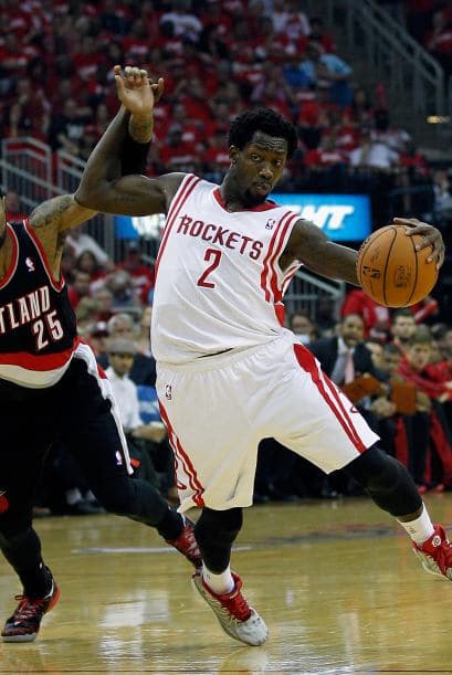 Frustrados, desesperados y cansados, así quedaron los Rockets luego de perder el primer partido de los Playoffs en casa ante los Portland Trail Blazers por tan solo dos puntos luego de jugar sobretiempo. Marcador final de 122-120.