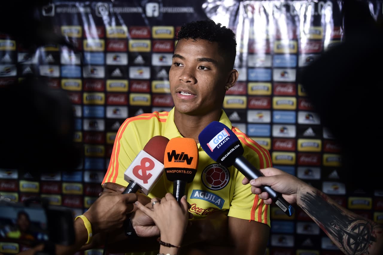 Parece que el Tottenham se fijó en otro colombiano, tras el éxito de llevarse a Dávinson Sánchez. Ahora, el mediocampista Wilmar Barrios –Boca Juniors– podría llegar en este mercado.