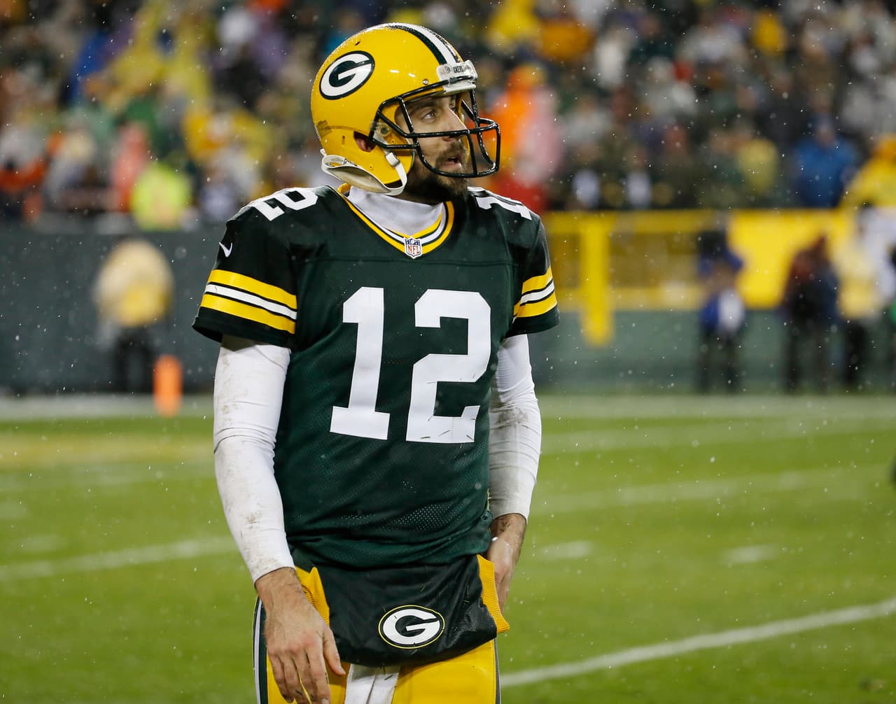 GREEN BAY PACKERS - Siguen con problemas a la ofensiva. Aaron Rodgers hace su mejor esfuerzo, incluso juega lesionado, pero los Packers no son efectivos en la zona roja. Solo logran goles de campo, y cuando fue necesario anotar de 6 puntos, no lo lograron.