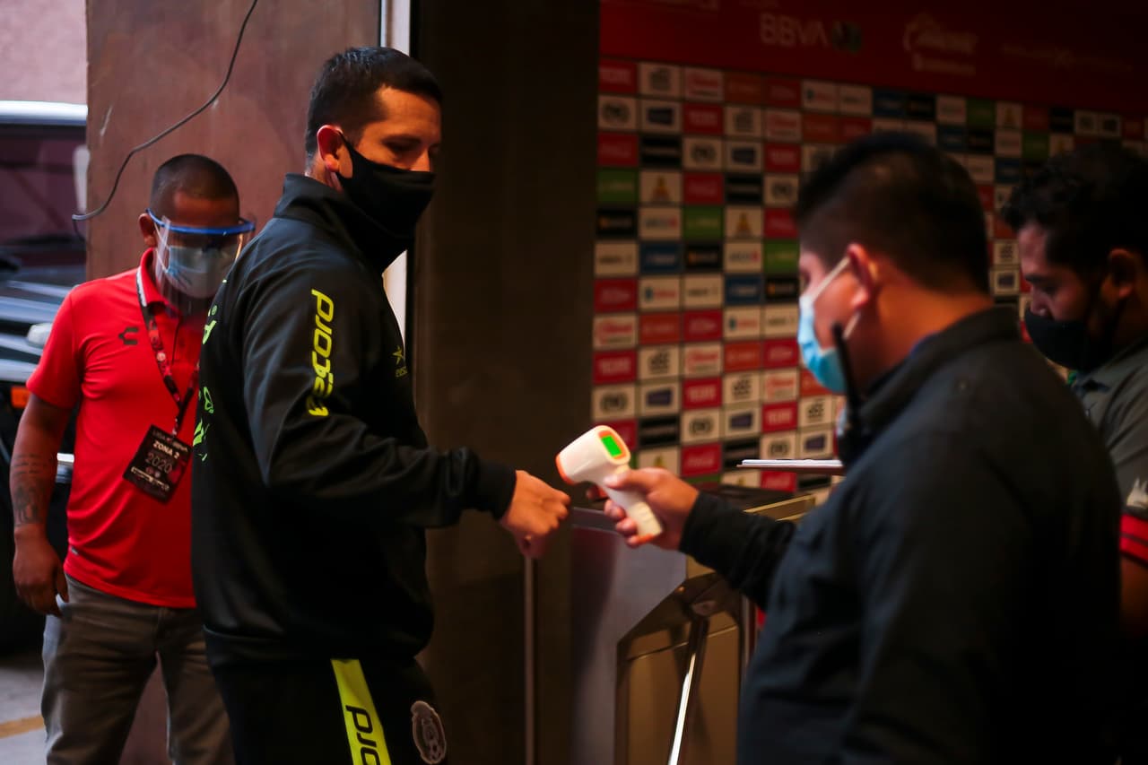 El conjunto de Tijuana se quedó sin posibilidades de seguir compitiendo en el Guard1anes 2020. | Víctor Guzmán (36’) y Roberto de la Rosa (73’) sellaron el triunfo para los de Pezzolano. Tijuana se enfrentará a Querétaro y Pachuca se medirá a Necaxa en la última jornada de la competición.