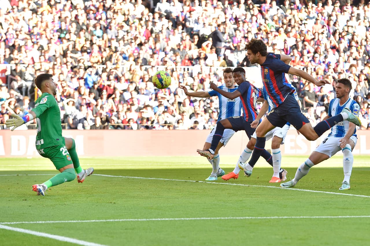 El Barcelona y el Espanyol reparten puntos en el derbi catalán.