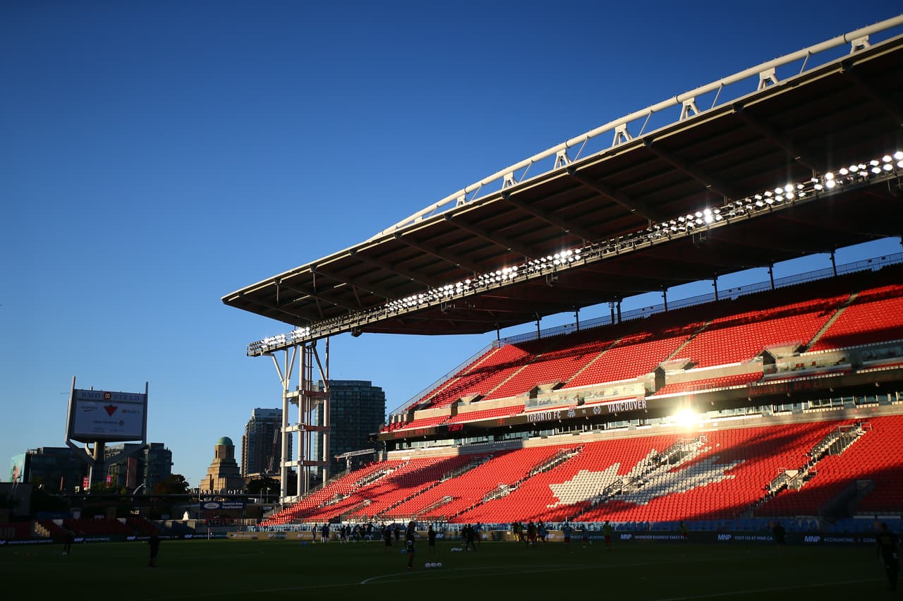 <h3 class="cms-H3-H3">Canadá</h3>
<br>
<br>
<b>Ciudad: </b>Toronto
<br>
<b>Estadio: </b>BMO Field 
<br>