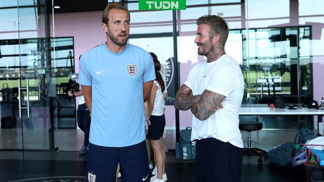 Sir David Beckham acude a la concentración de Inglaterra, previo a semifinal