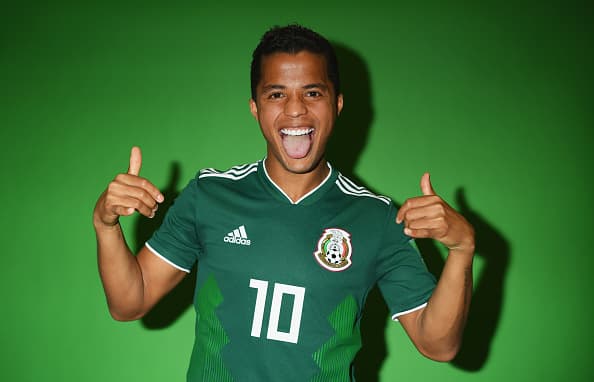4. Giovani dos Santos, del L.A. Galaxy cuenta con 1,6 millones de followers en la que ha realizado 519 publicaciones.