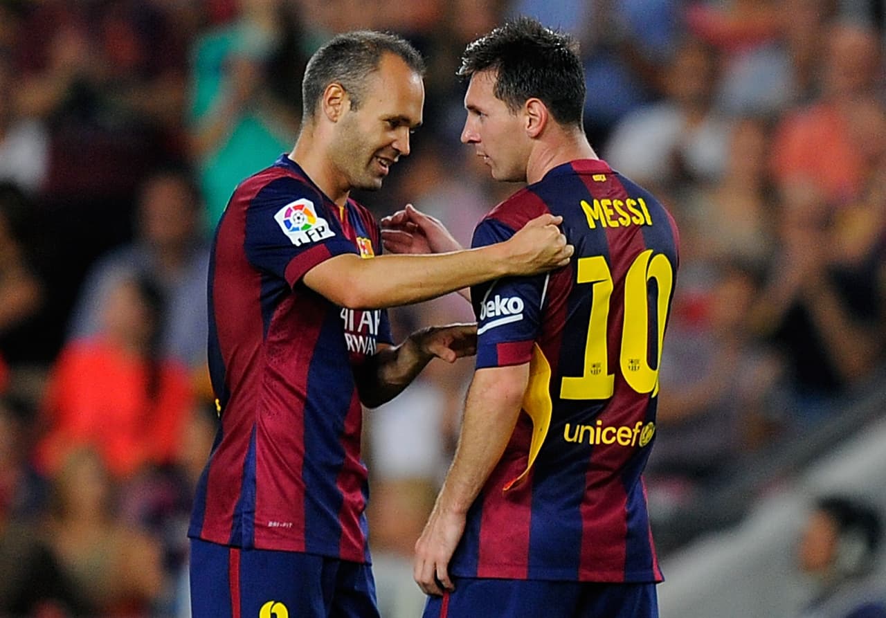 Messi será uno de los que más recientan la partida de Iniesta del Barcelona.