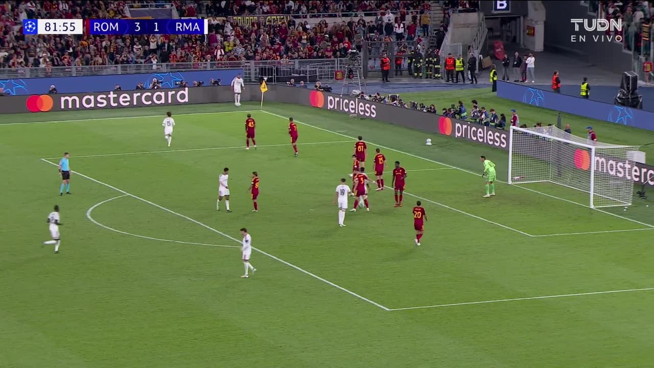 ¡GOL!  anota para Real Madrid. Carlos Espí