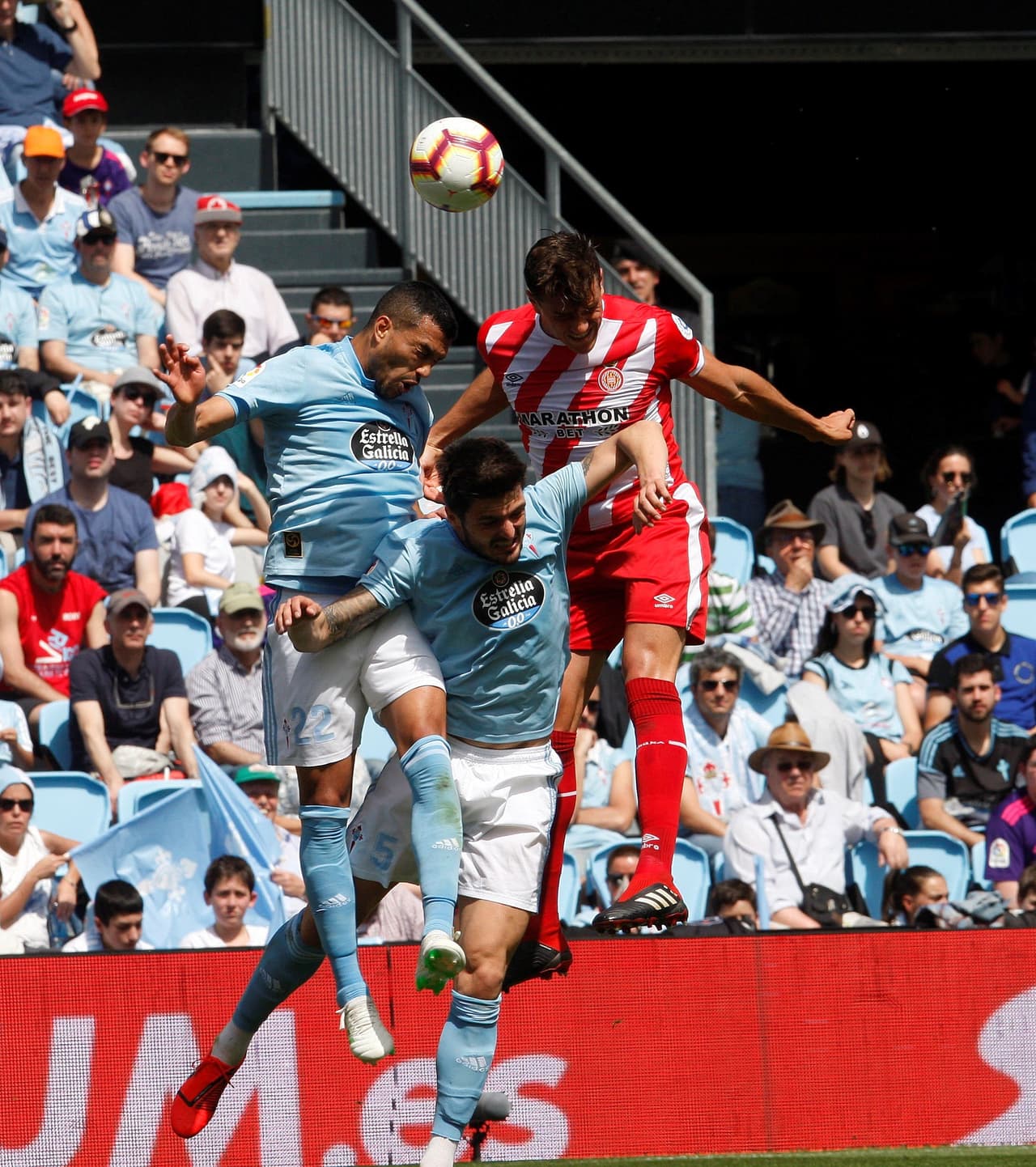 Girona llegaba con 34 puntos en la clasificación, mientras que el Celta tenía 32 unidades.