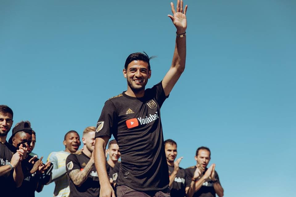 Alivio para LAFC: Carlos Vela se recupera de lesión y estaría listo para su debut el domingo