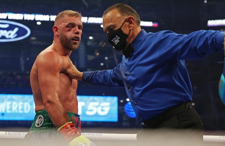Billy Joe Saunders contempla retirarse tras pelea con Canelo