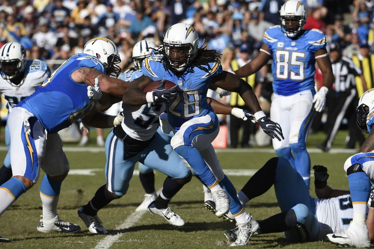 Melvin Gordon tuvo el mejor día de su carrera en triunfo de los Chargers sobre los Titans