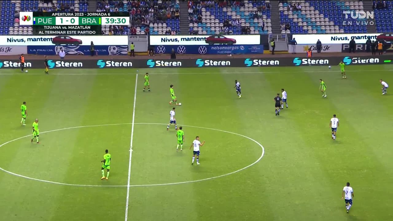 ¡TIRO ATAJADO! disparo por Diego Campillo.