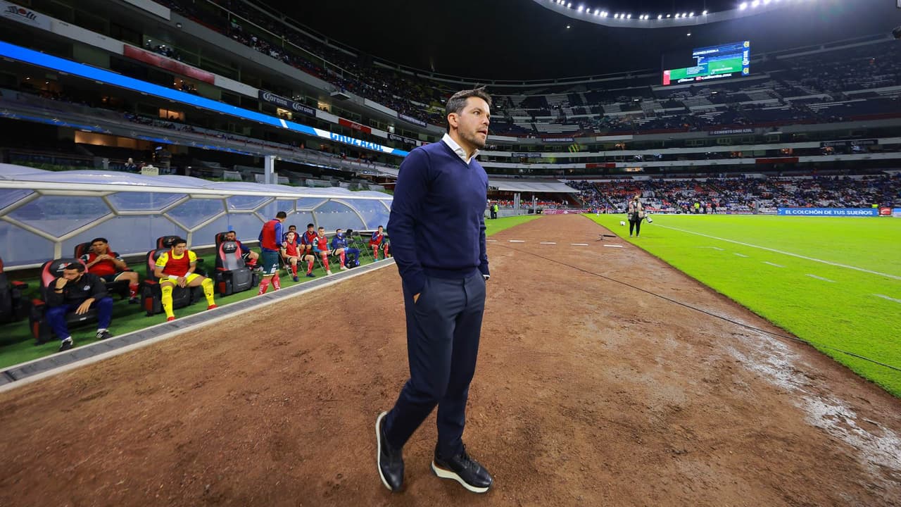 Reinoso acerca de Larcamón: “Para mí no está para el América”