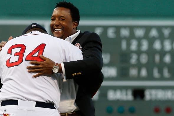 En 1999, Martínez se convirtió en el octavo lanzador en tener una segunda temporada de 300 ponches, junto con Nolan Ryan (6 veces), Randy Johnson (tercera vez en 1999, y tres veces más desde entonces), Sandy Koufax (3 veces), Rube Waddell, Walter Johnson, Sam McDowell, J.R. Richard, y Curt Schilling.