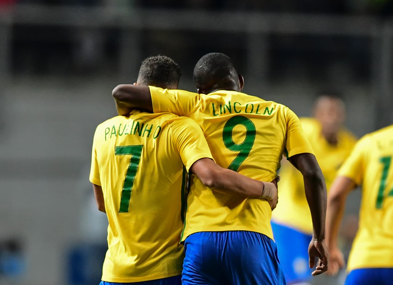 España cae ante Brasil en su debut en el Mundial Sub-17 