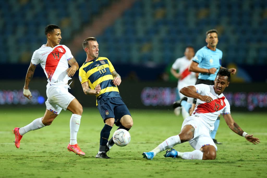 Los goles de Gianluca Lapadula y André Carrillo al 49 y al 54, Perú consigue rescatar el empate 2-2 frente a Ecuador.
