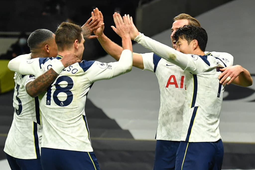 Tottenham derrota en casa al Arsenal 2-0. Durante la jornada 11, Son Heung-Min (13) y Harry Kane (45+1) se encargaron de darle la victoria a su equipo en la fecha dominical de la Premier League.