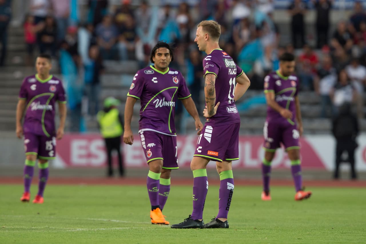 No es precisamente una mala racha, ya que en la pasada jornada ganaron, pero los 
<b>Tiburones Rojos </b>deben mantenerse por esa senda para seguir con la ilusión intacta de no caer a Segunda División. Jugarán en casa ante Xolos.