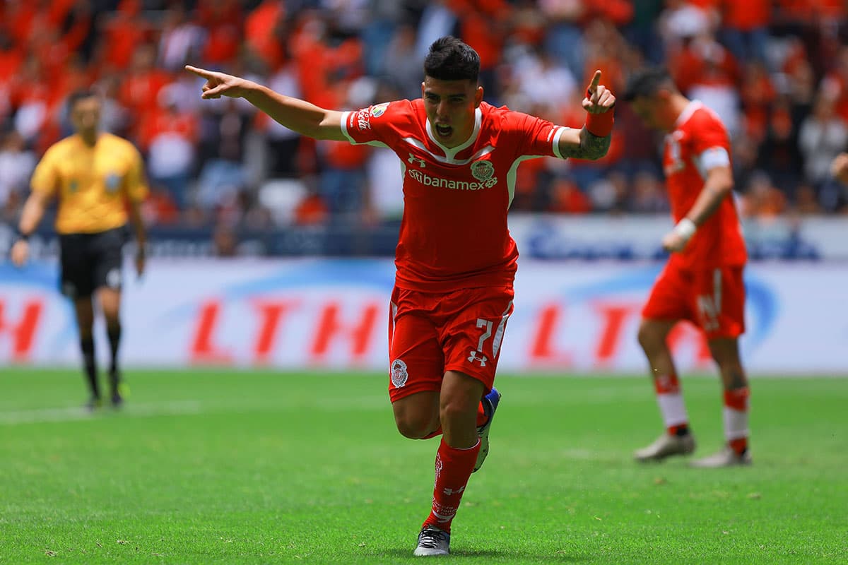 'Quick' Mendoza, de 28 años, anotó al minuto 69' el tanto del empate definitivo.