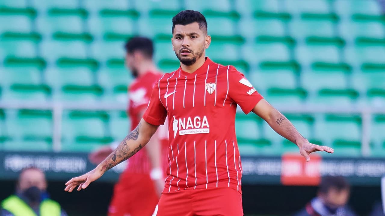 Refuerzo de lujo del Tri ayuda a Tecatito con su lesión