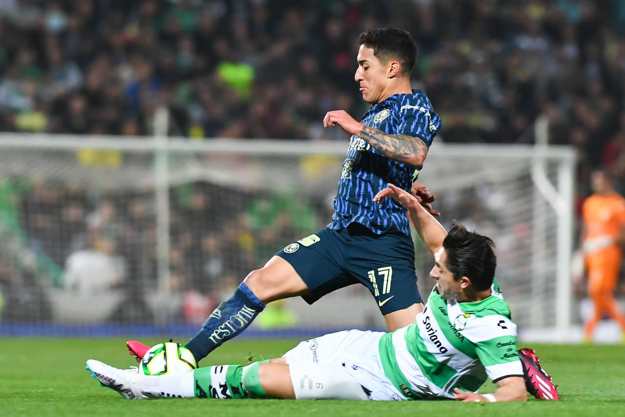 Santos Laguna y América disputaron un entretenido partido como parte de la Jornada 5 del Clausura 2023. Harold Preciado y Javier Correa anotaron para los laguneros en el primer tiempo, mientras que Henry Martín descontó de penal al final de la primera parte y Roger Martínez encontró el empate de tiro libre al 84'.