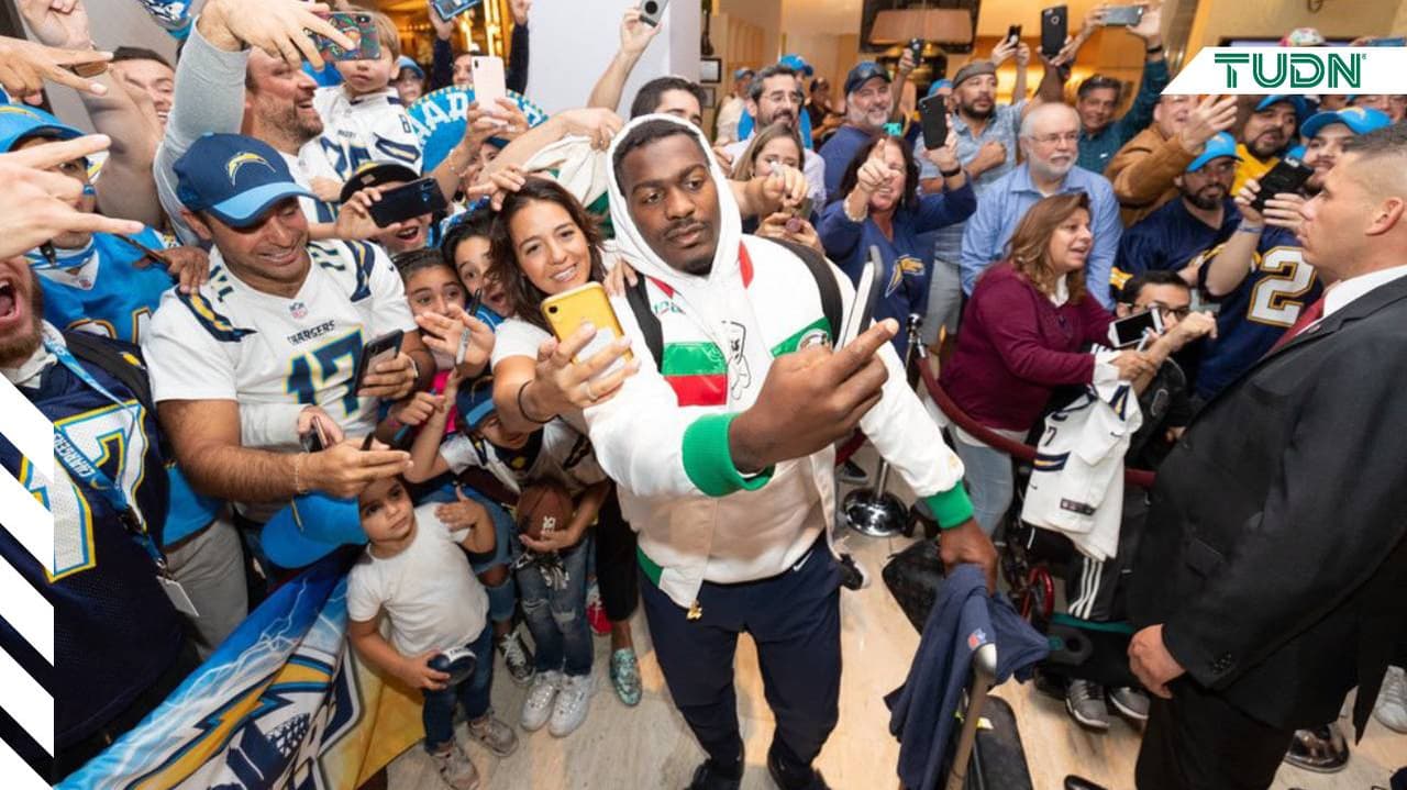 Aterrizan los Chargers en México