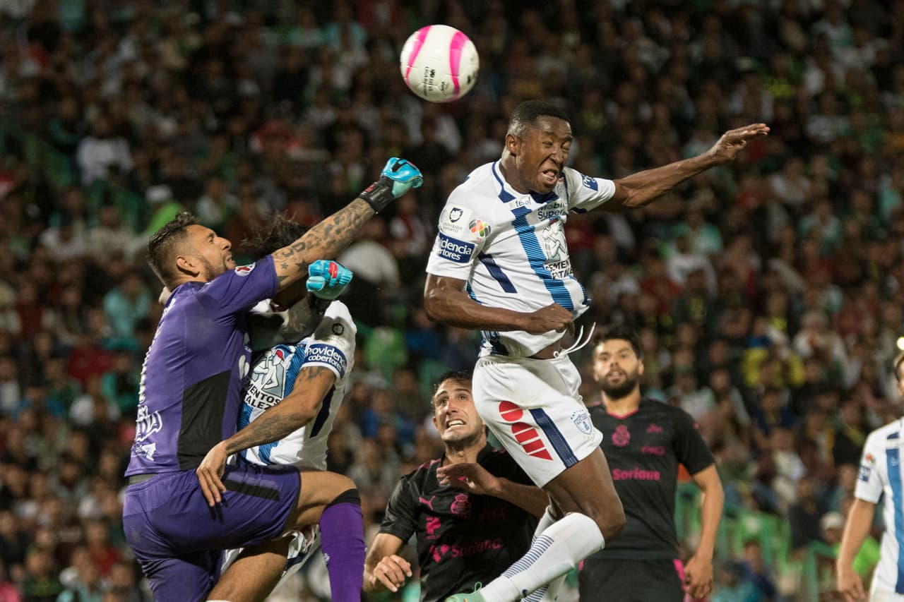 Santos y Pachuca empataron a 2 goles en un espetacular partido que cerró la actividad de la jornada 15 en el Apertura 2017.