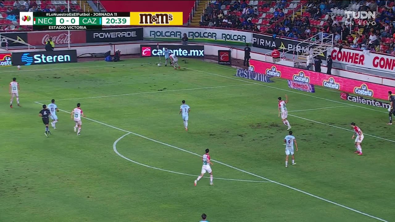 ¡GOL!  anota para Cruz Azul. Ángel Sepúlveda