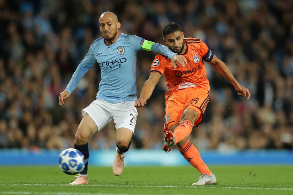 El veterano delantero español David Silva, con su liderazgo, trató de echarse el equipo al hombro para intentar el regreso de los Citizens en esta noche de apremio para los suyos.