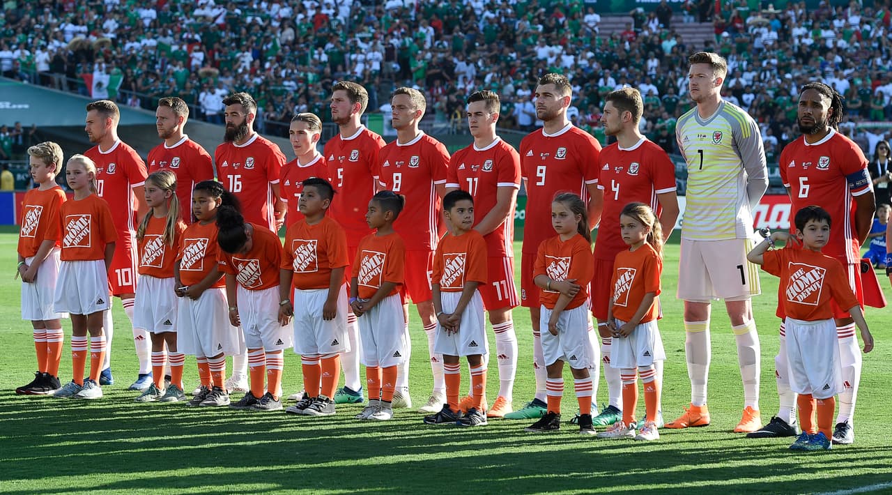 19. Gales (UEFA) - 1,536 puntos